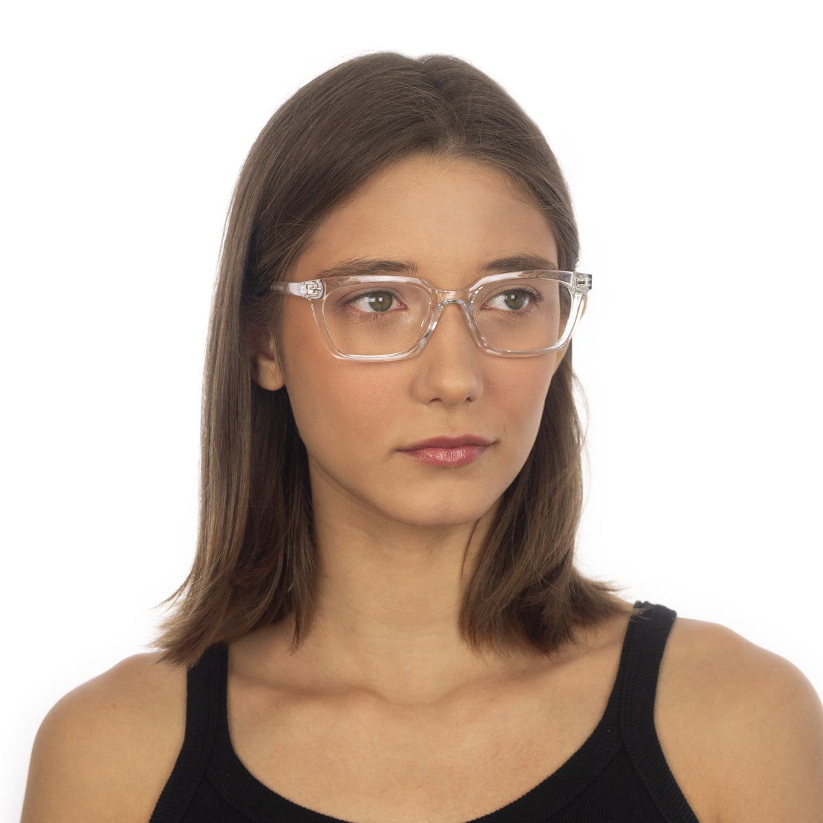 Óculos Retangular J3 Cristal em modelo com rosto médio.